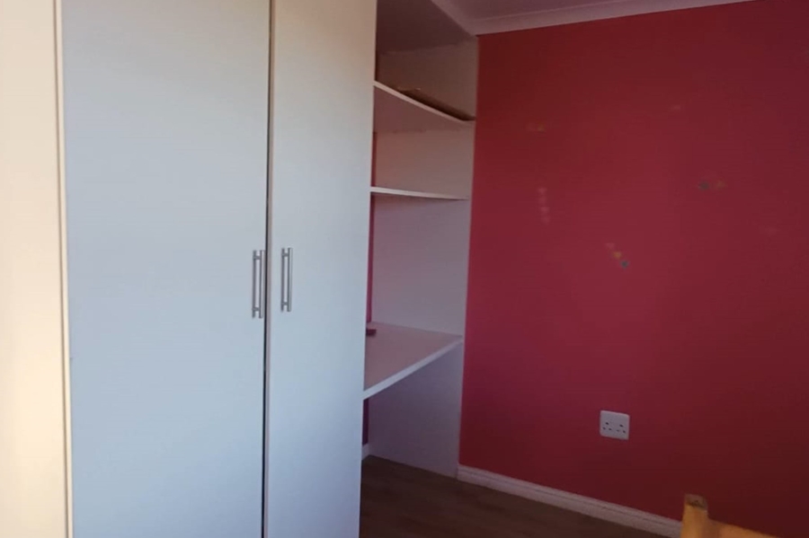 To Let 2 Bedroom Property for Rent in Pacaltsdorp Western Cape